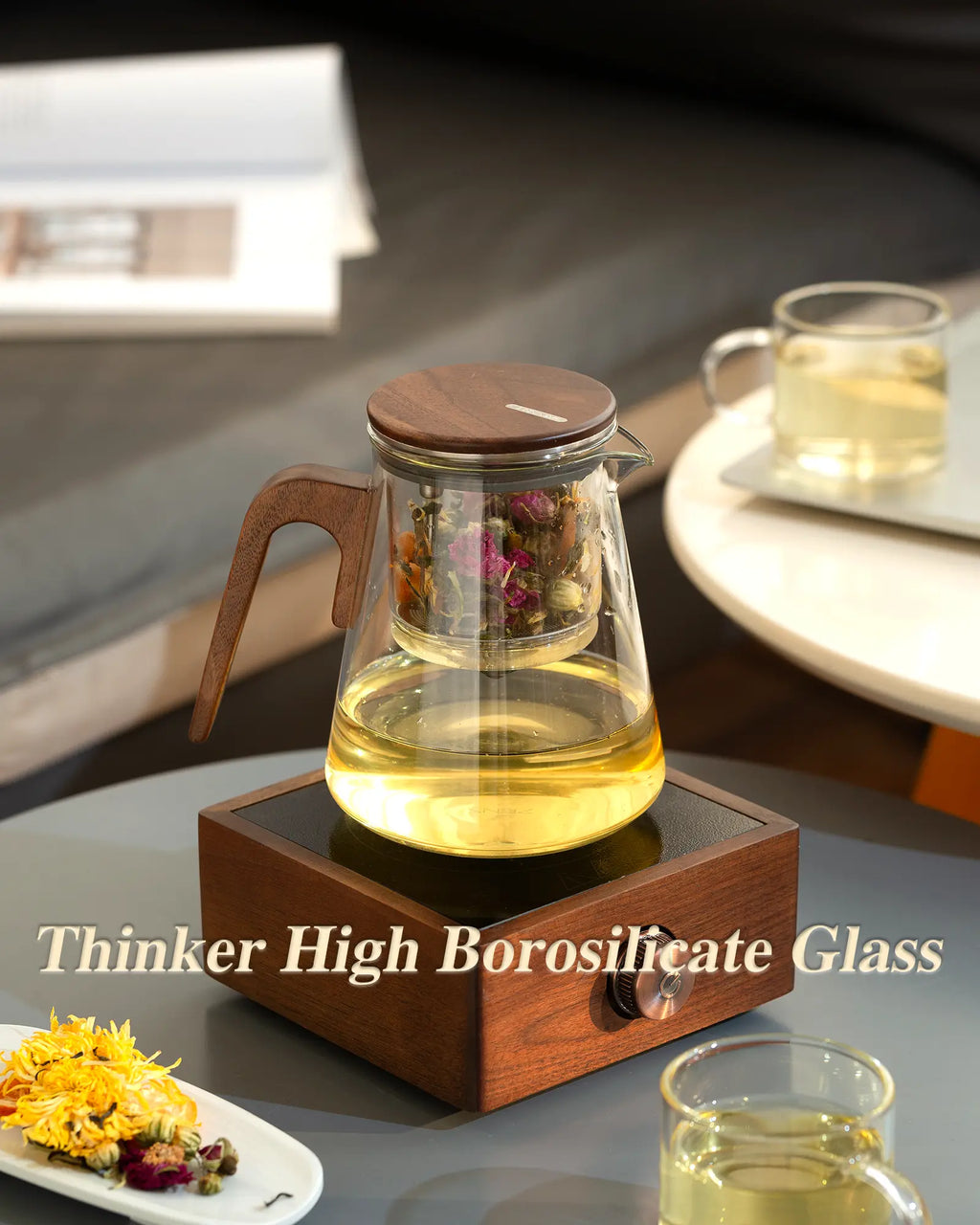 ZENS Magnetic Tea Pot, Enchanted Glass Teapot with Infuser and Magnetic Suction Lid for Mess-Free Loose Tea Diffusers, Walnut Wood Handle, Tea Lovers Gifts