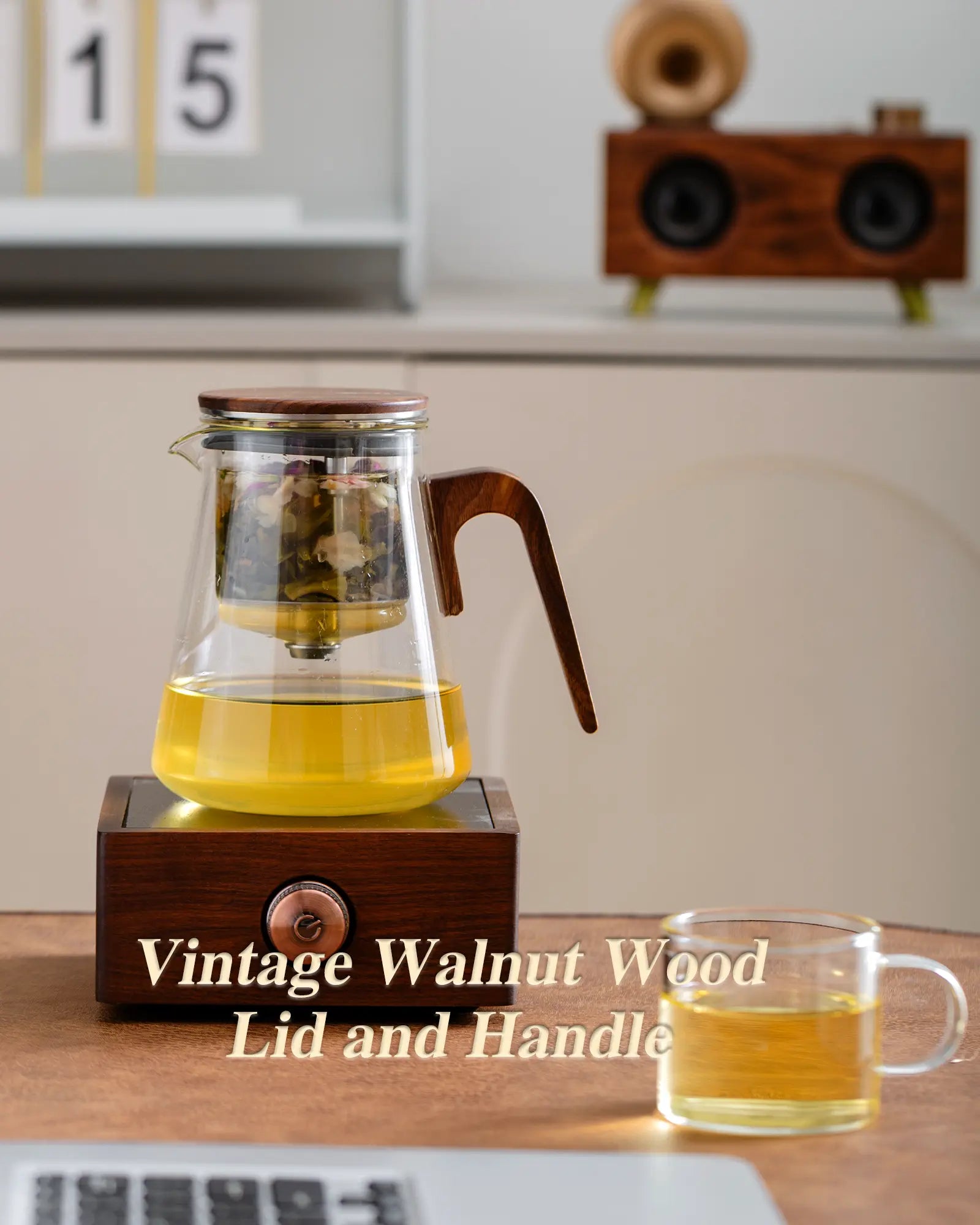 ZENS Magnetic Tea Pot, Enchanted Glass Teapot with Infuser and Magnetic Suction Lid for Mess-Free Loose Tea Diffusers, Walnut Wood Handle, Tea Lovers Gifts